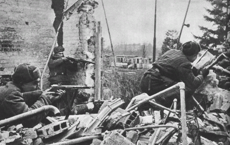 Бои в трамвайном депо Бреслау, март 1945 г.