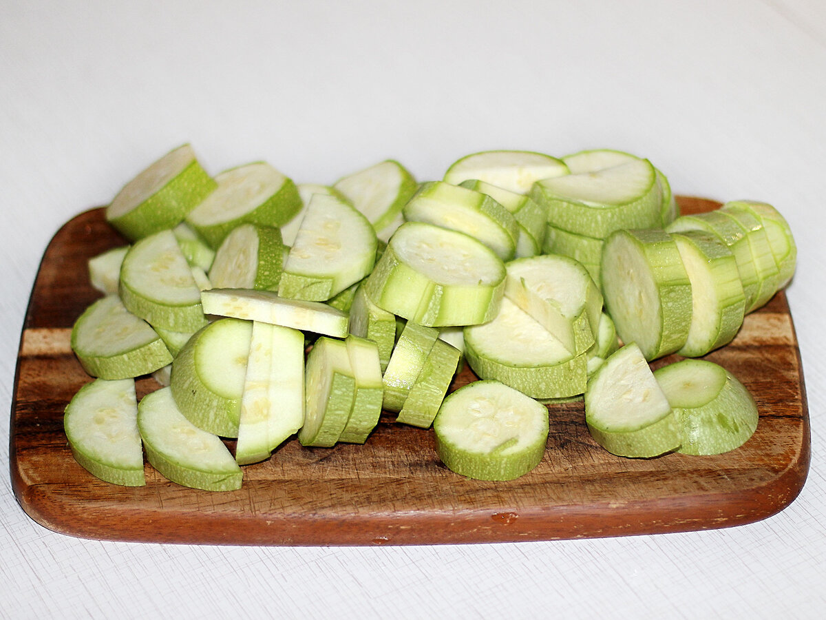 Кабачки готовы стать супом