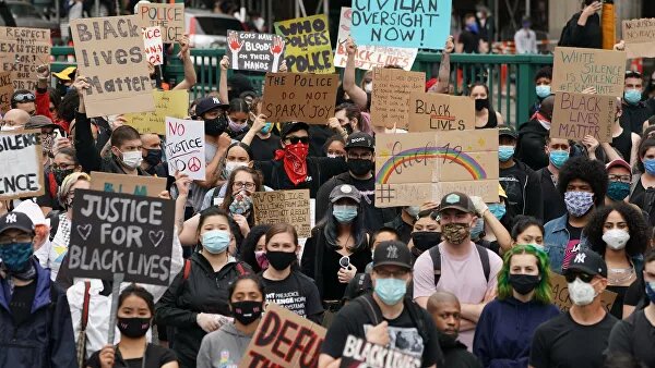 Протесты из-за гибели Джорджа Флойда.