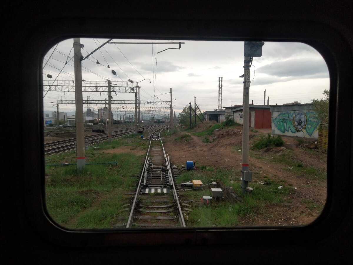 Словно картина, тамбура окно