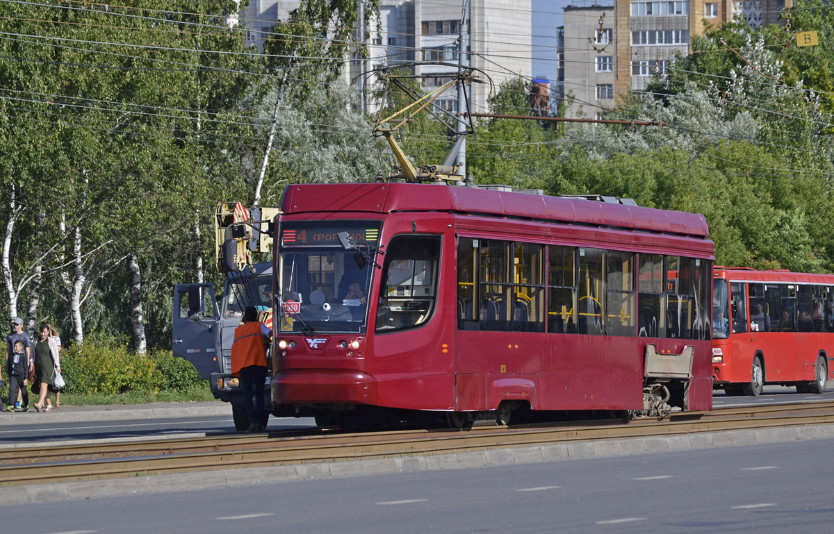 Фото снято в Казани в отпуске (Правда вид получился не очень, был сломан во время пути).