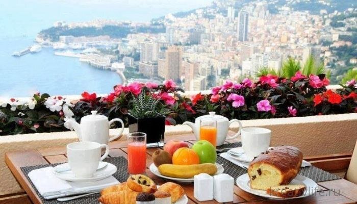 Секрет здорового метаболизма

Ускорить обменные процессы в организме можно, только если запастись терпением, настроиться на положительный результат, и комплексно подойти к поставленной задаче. Выполняйте в домашних условиях полученные рекомендации, сбалансируйте рацион и питайтесь дробно, хорошо высыпайтесь, чередуйте физическую нагрузку с отдыхом, делайте массаж, пейте много воды, гуляйте на свежем воздухе и радуйтесь жизни.