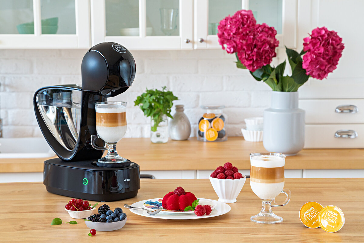 Удивительное сочетание горячего молока, насыщенного кофе и роскошной, бархатистой молочной пенки не оставит Вас равнодушным!