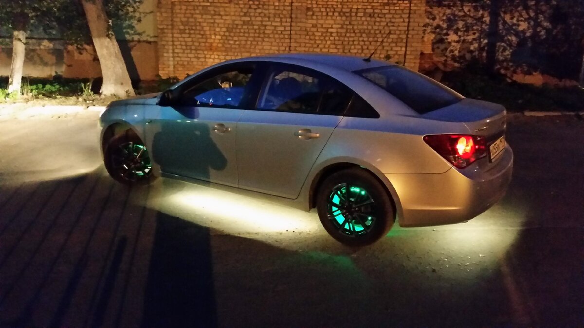 Мой Chevrolet Cruze 2011 года выпуска