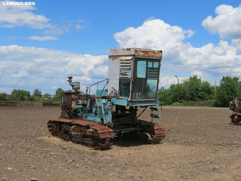 Сколько весит енисей 1200 с жаткой комбайн старого образца