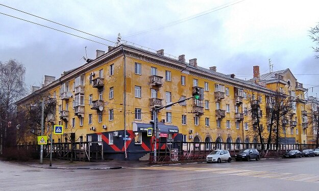 Бульон ул свободы 8 38 ярославль фото В Ярославль на ПМЖ ? Прогулка по проспекту Толбухина Елена Шемелина. Всë обо всë