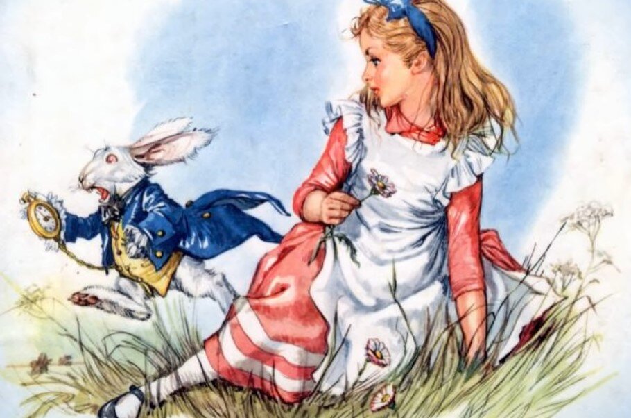 Не спать! Не спать! А то опять на приём опоздаем! 