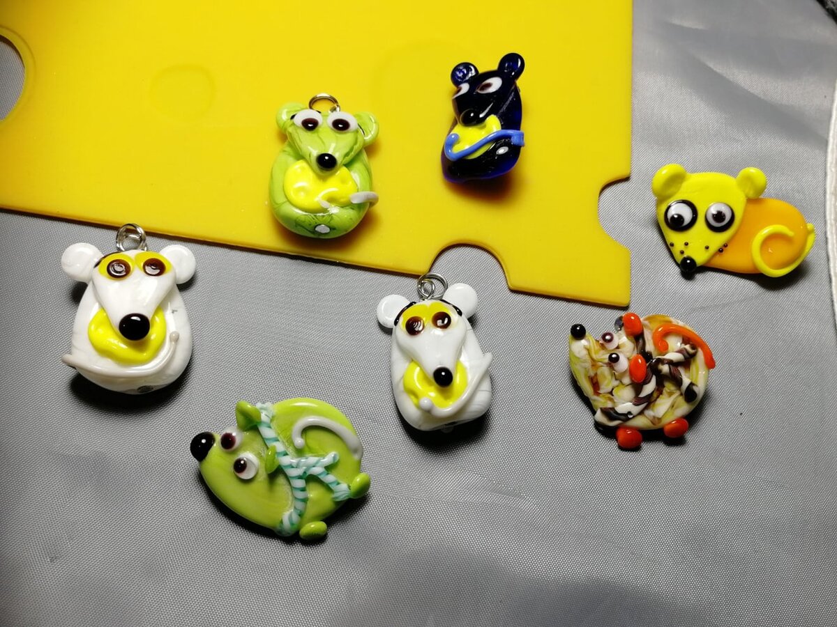 Прошлогодние мыши.