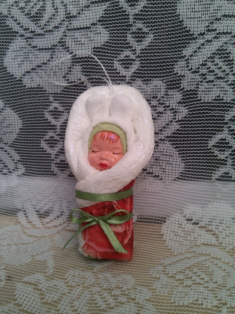 Спящий зайчик из ваты. 