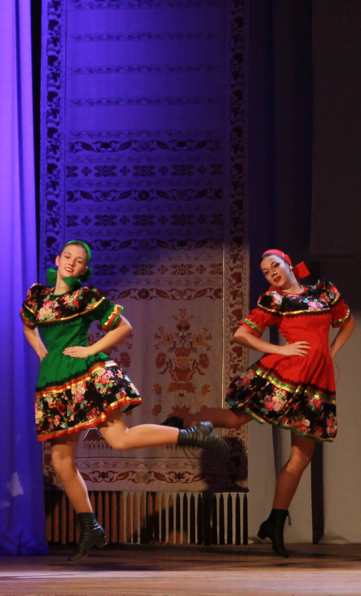 Сибирская пляска. Образцовый ансамбль танца "Лянок"