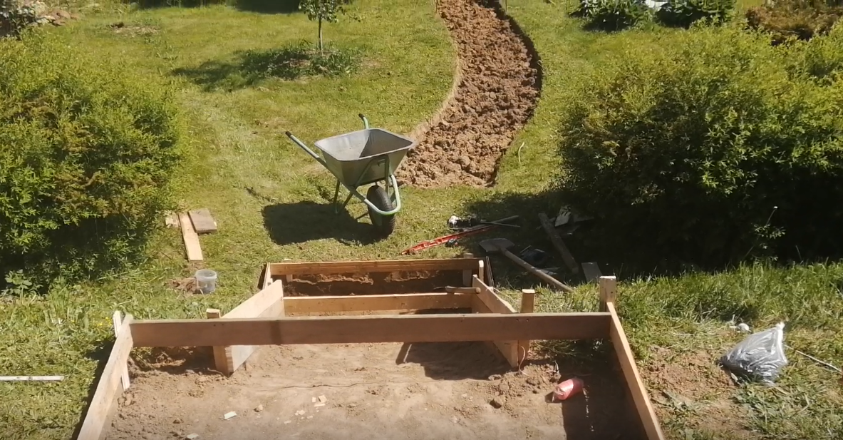 Работы еще в самом начале. Фото автора