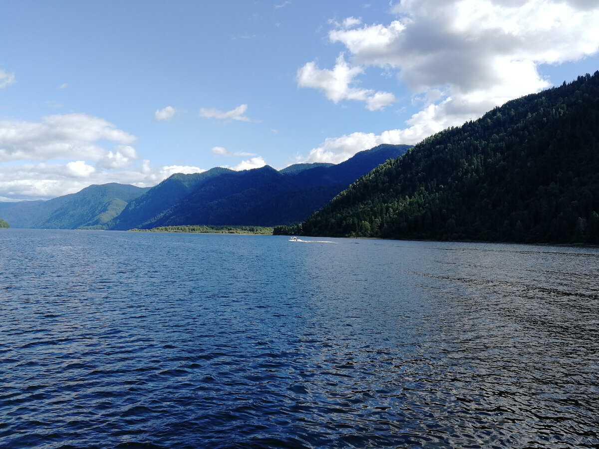 Телецкое озеро