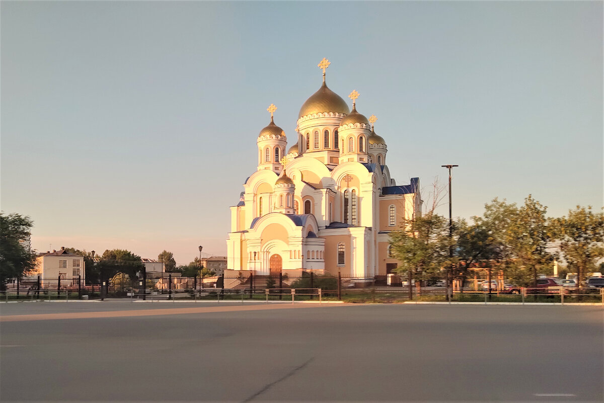 Город Новокуйбышевск Самарской области совершенно теряется на фоне прочих городов области, в первую очередь - самой Самары, спутником которой он является.-47