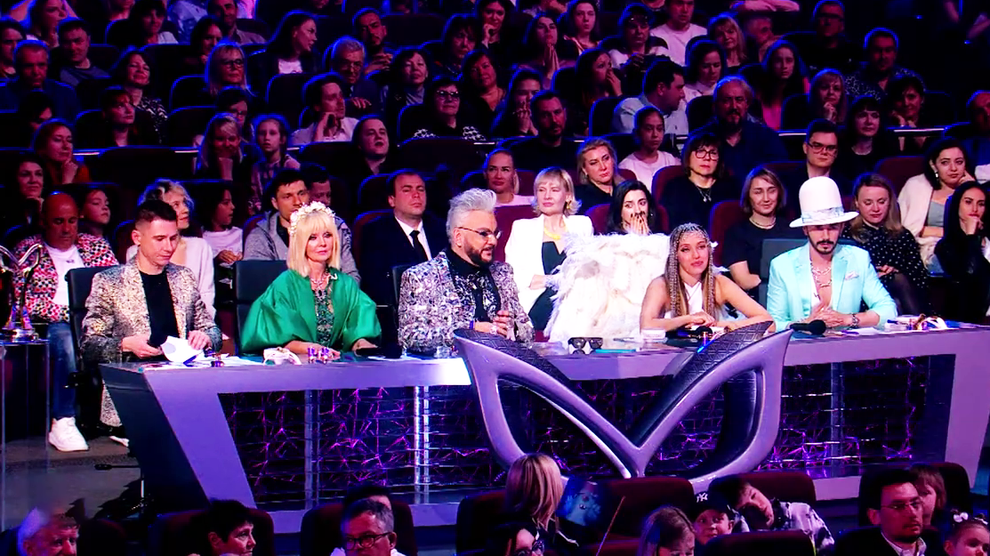 Казалось, что всё происходящее на сцене в тягость для жюри