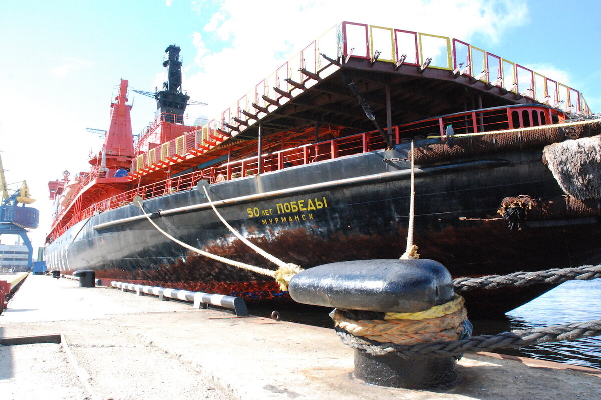     Мощь, комфорт, цифровизация: на атомных ледоколах до Северного полюса и по Северному пути