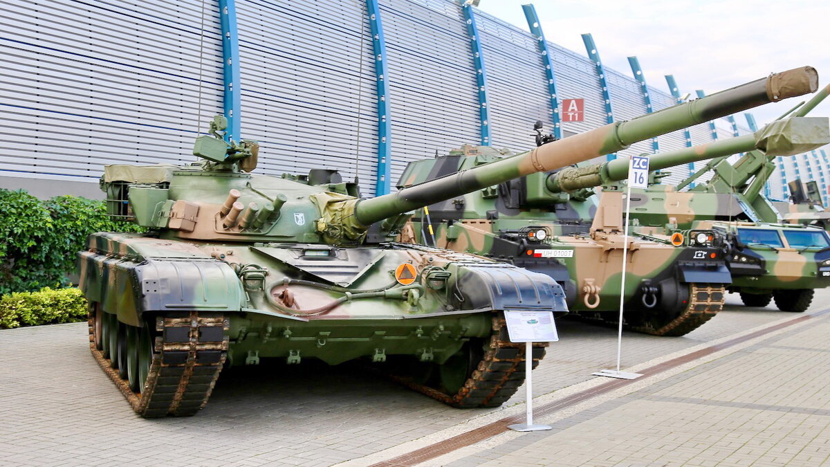 Польские Т72 М-1.