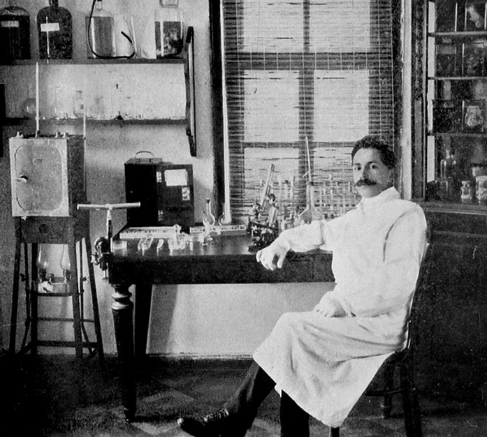 Аптечный кабинет земского врача