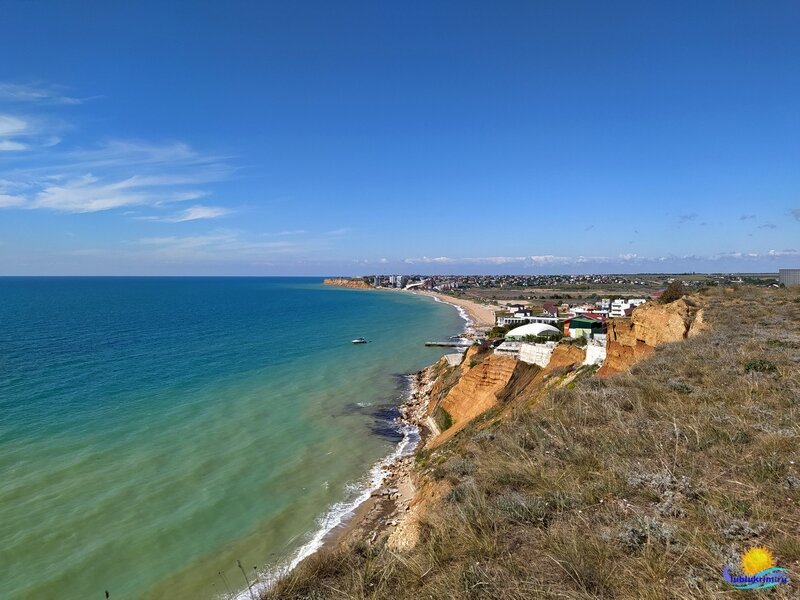 Любимовка крым снять. Село Орловка Крым. Орловка Севастополь. Пляж Орловка Севастополь. Орловка Крым набережная.