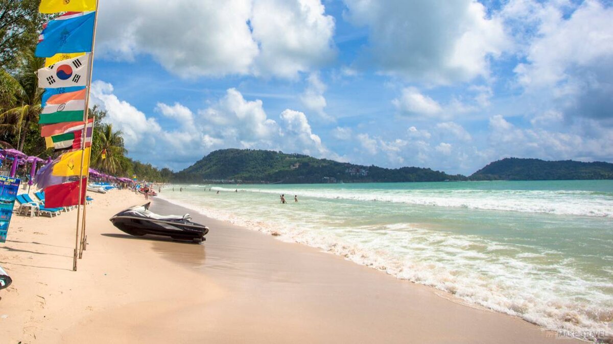 Phuket patong beach. Патонг Бич Пхукет. Пляж Патонг Пхукет. Таиланд Patong, Пхукет. Тайланд пляж Патонг.