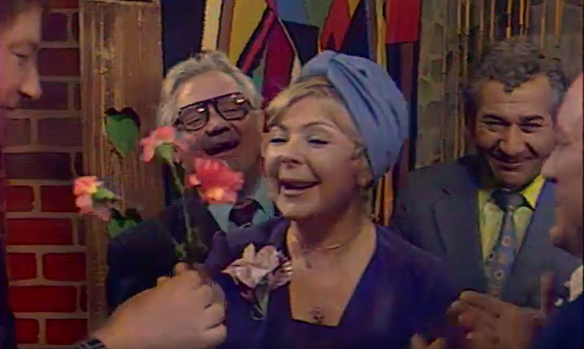 Кадр из программы "Кабачок "13 стульев" (эфир 08.03.1978)