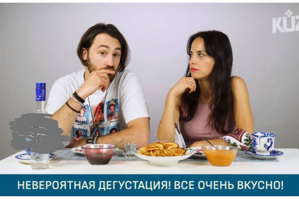 Итальянцы пробуют еду из нашего детства - YouTube