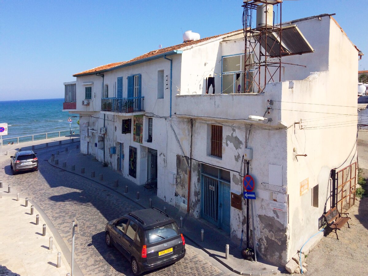 Ларнака, июнь 2019.