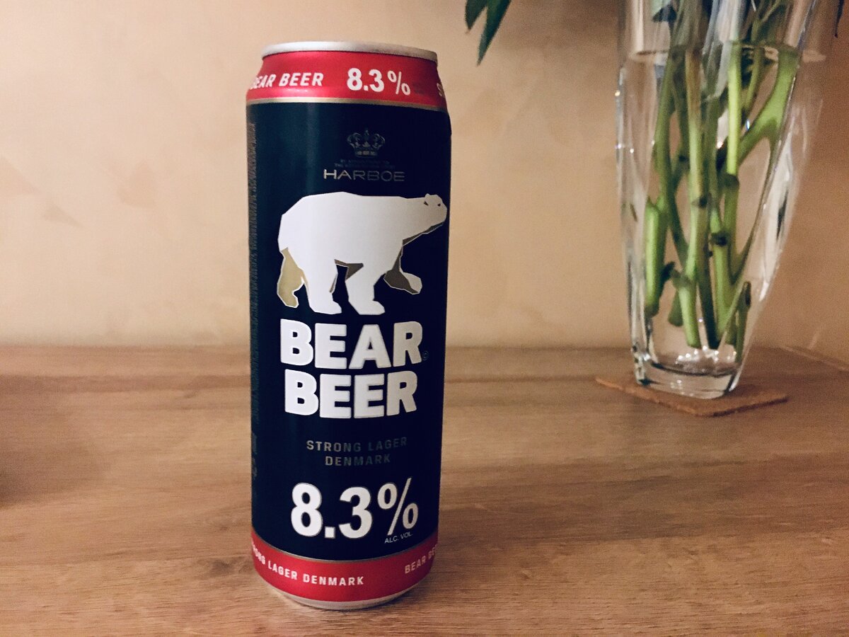 Bear bore born неправильный. Пиво Беар бир Стронг лагер. Пиво Bear Beer 8.3. Пиво Беар бир Стронг 0.45л. Пиво Беар бир Стронг лагер 8.3.