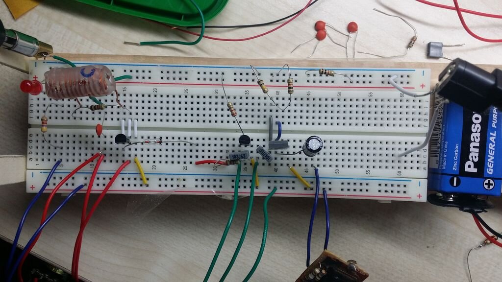 Схема на макетной плате с rgb module