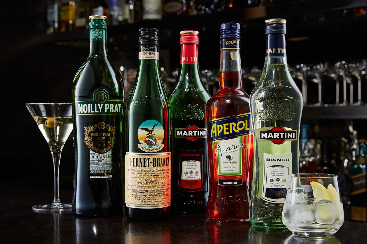 Яркое представительство брендов "Вермута"