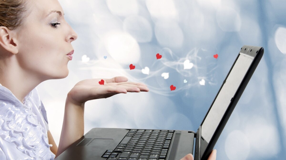 Виртуальная любовь. (Фото из интернета.)