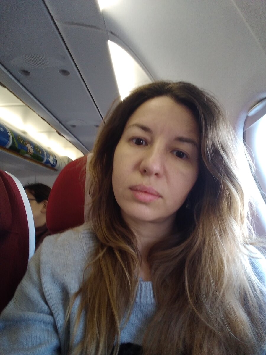 Уже на борту.Дорога будет долгой.