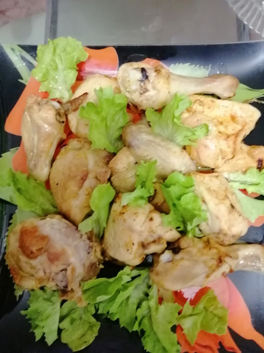 Вкусная нежная курочка под майонезом в духовке