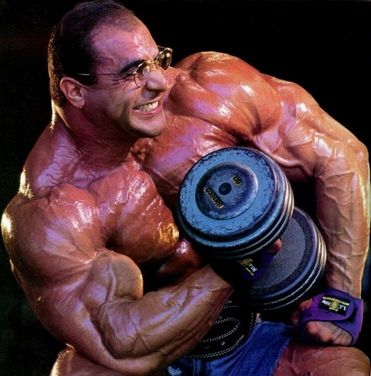 Нассер Эль Сонбати - учёный бодибилдер. Фото из открытых источников (сайт: Яндекс.Картинки)