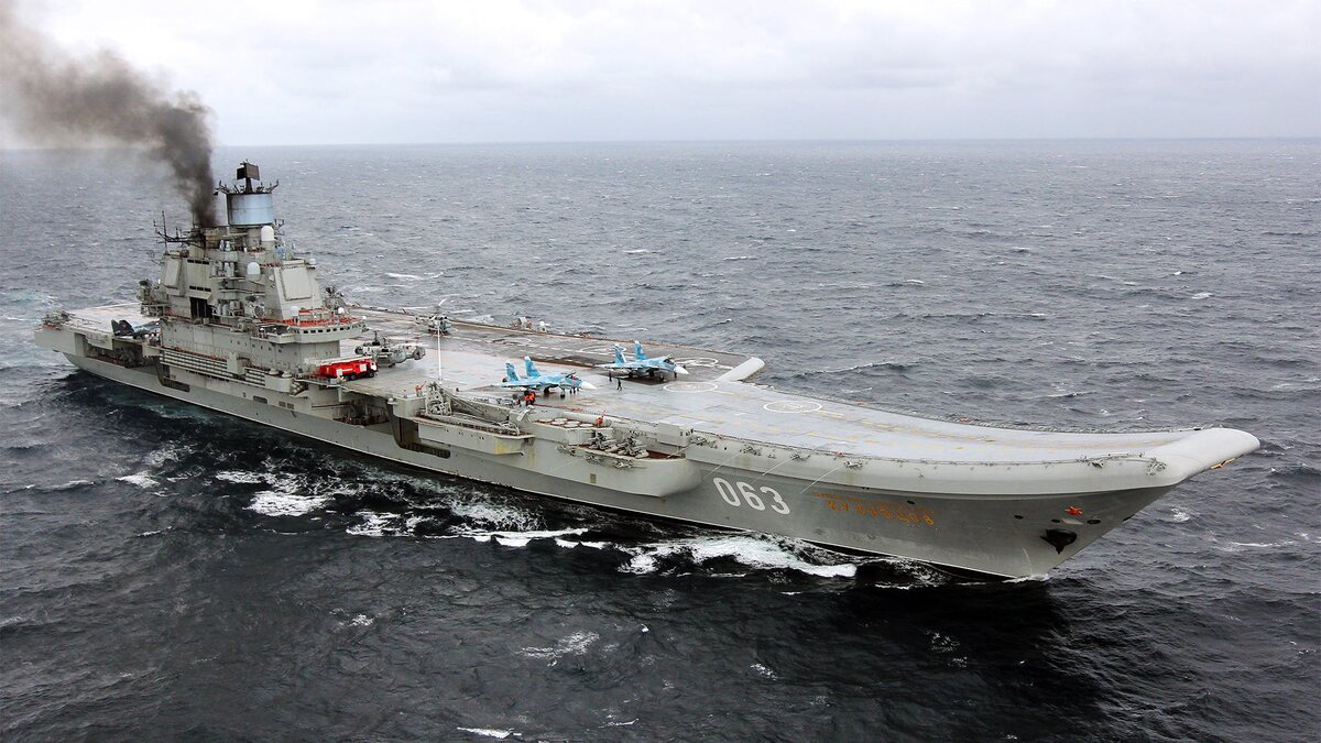 ТАКР "Адмирал Кузнецов". Источник: Яндекс.Картинки