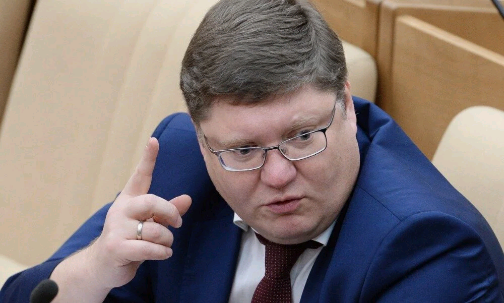 Ты, мол, ещё не осознал такого! Вот понизится медианная ниже 12 тыс. и ты поймёшь, какой ты богач!