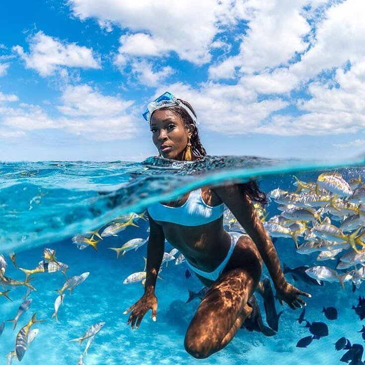 
⠀
👥Для Граждан РФ, Украины и Прибалтики, въезд в Египет возможен как частным образом, так и в роли туристов.
⠀
👥Для Граждан РБ и Казахстана, только в качестве туриста при наличии ваучера, где указан туристический оператор, принимающая сторона, отель и дата обратного вылета. Если у Вас нет этого ваучера, то Вас отправят обратно в Вашу страну, не выпуская из аэропорта.
⠀
‼️До апреля 2021 при прилете в курортные города виза при наличии ваучера в отель ставиться бесплатно. Кто прилетает без отеля - стоимость 25$‼️
⠀
Так же для граждан Казахстана по прилету обязательна регистрация!
Нужно поставить треугольный штамп в паспорт. Сделать это можно:
🔹Сразу в аэропорту после прохождения паспортного контроля.
🔹Визовый центр, находится в районе Набк. Доехать можно на такси.
🔹Через отельного гида.
⠀
Все пассажиры должны иметь отрицательный результат теста ПЦР за 72 часа до вылета в Египет. Обязательно иметь распечатанный вариант с мокрой печатью, и настоятельно рекомендуем сделать копию на случай, если встречающая сторона попросит отдать им тест. Отдаём только копию!
⠀
В случае отсутствия данного сертификата турист может сдать тест ПЦР по прилету за 30$.
⠀
⚠️ Взятие мазка займет всего 5 минут и его результат будет доставлен в отель на следующий день. До получения результата теста, сделанного в аэропорту, туристы, как и все другие туристы, свободно пользуются всеми услугами отеля.
⠀
⚠️Если тест положительный, то туриста помещают в отдельный специальный номер в отеле (имеется специальный резерв таких номеров) и он там будет проходить свое лечение.
⠀
🚸Все дети, независимо от национальности, в возрасте - до 6 лет освобождаются от ПЦР-теста.

Делитесь опытом, дополним недостающие нюансы. Облегчим себе же путь к солнышку☀️ Не дадим бумажной волоките подпортить долгожданный отпуск☺️

كافة حقوق النشر محفوظة لشركة كول إيجيبت
سجل تجارى ١٤٨٥٧