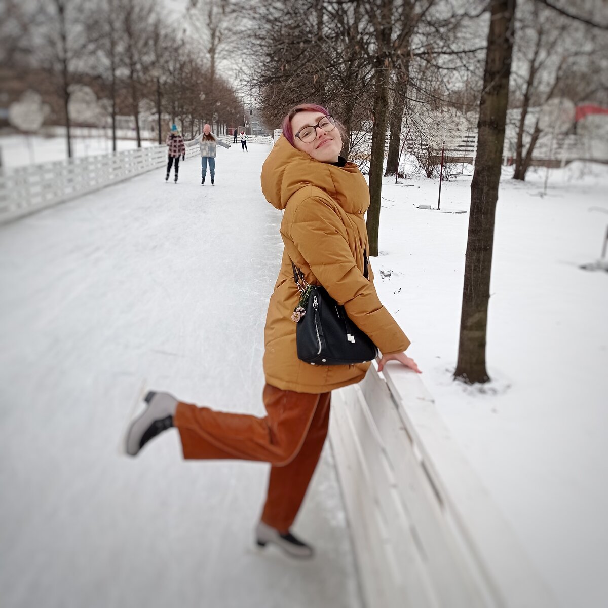 Довольный красный нос