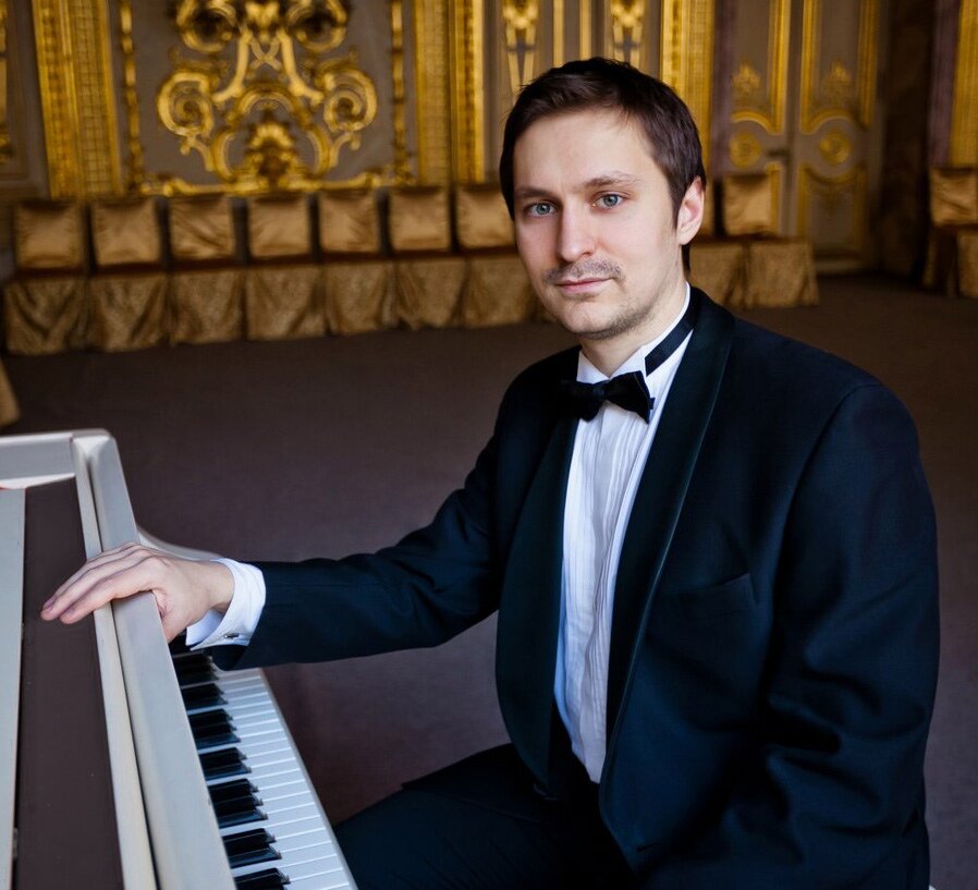 Александр Маслов - петербургский композитор с мировым именем