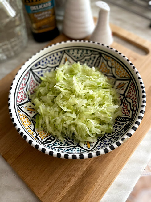 Салат из редьки Сай