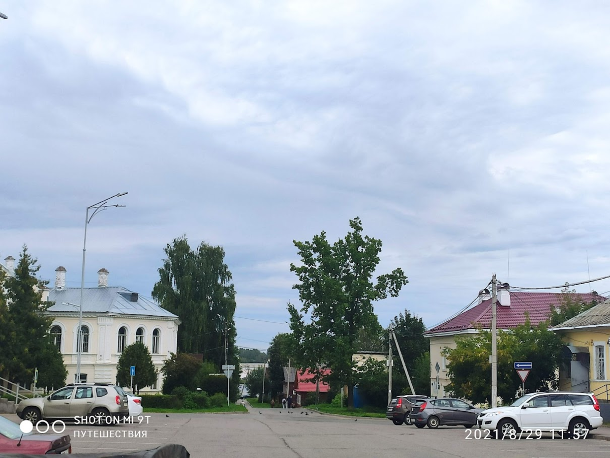 Тихвин. Площадь Свободы. Фото автора