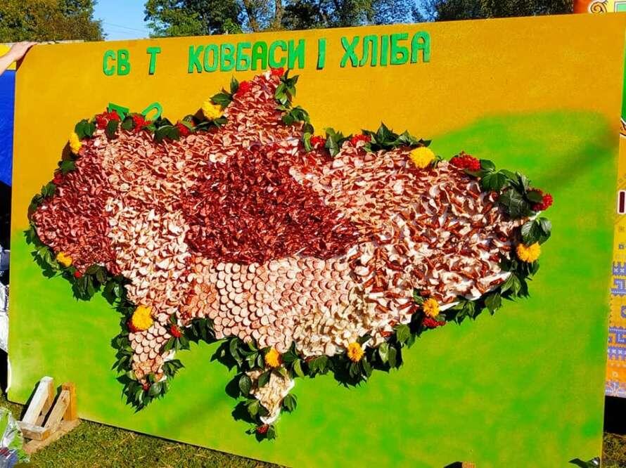 Для нормального человека Родина и колбаса — две вещи несовместные