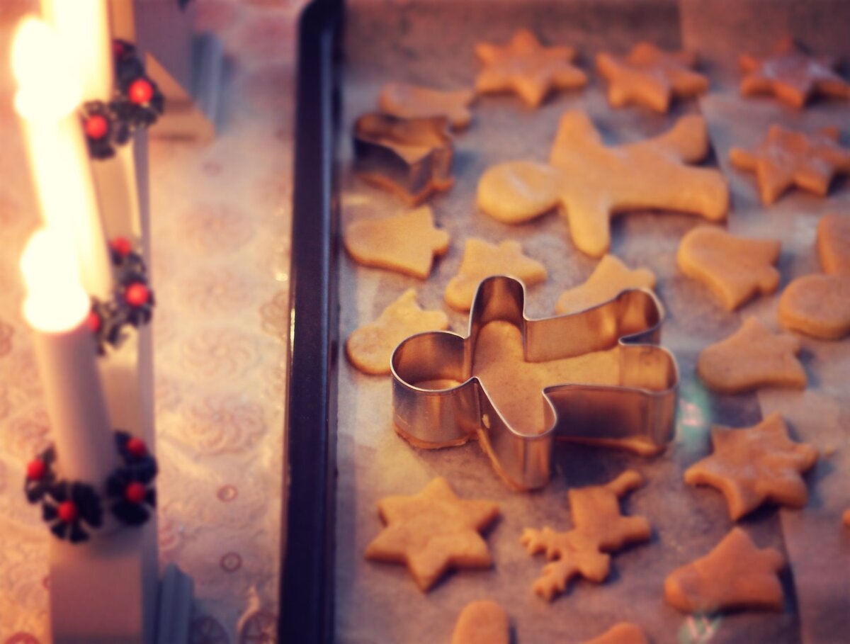 авторское фото: процесс приготовления пряников