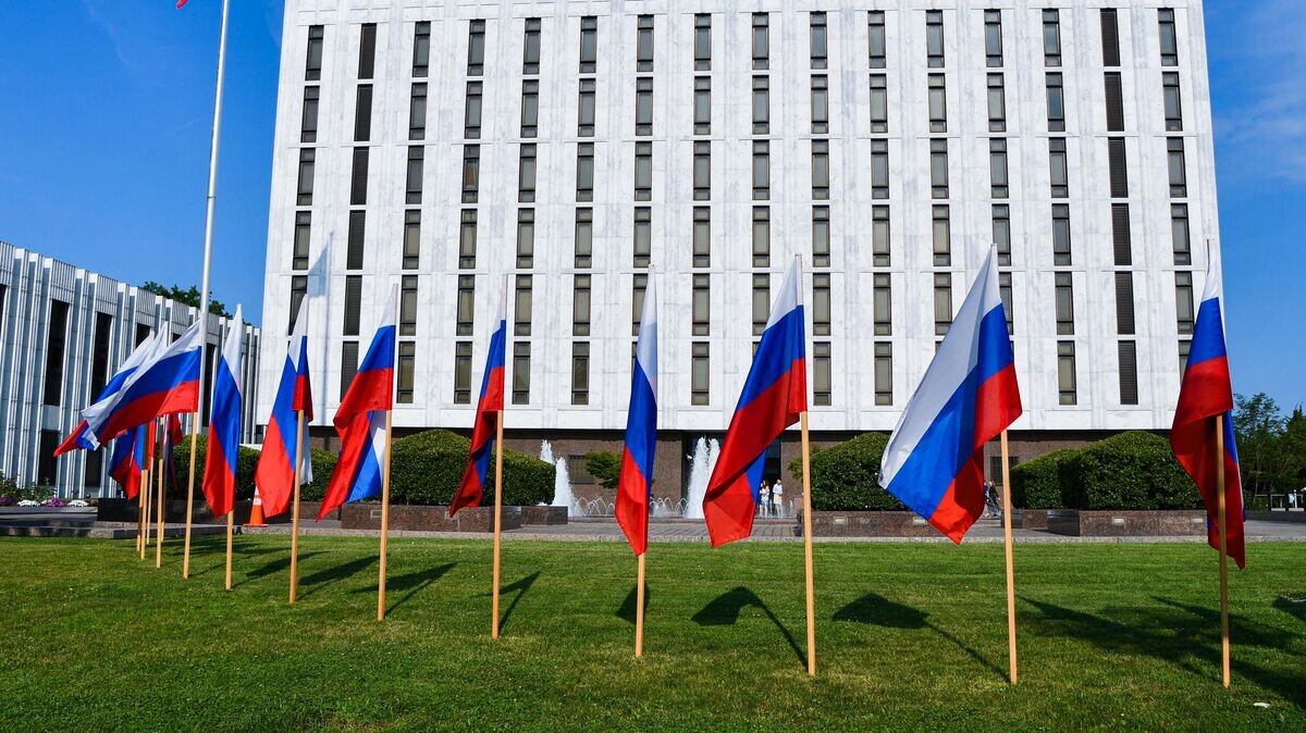    Здание посольства России в Вашингтоне© РИА Новости / Михаил Тургиев