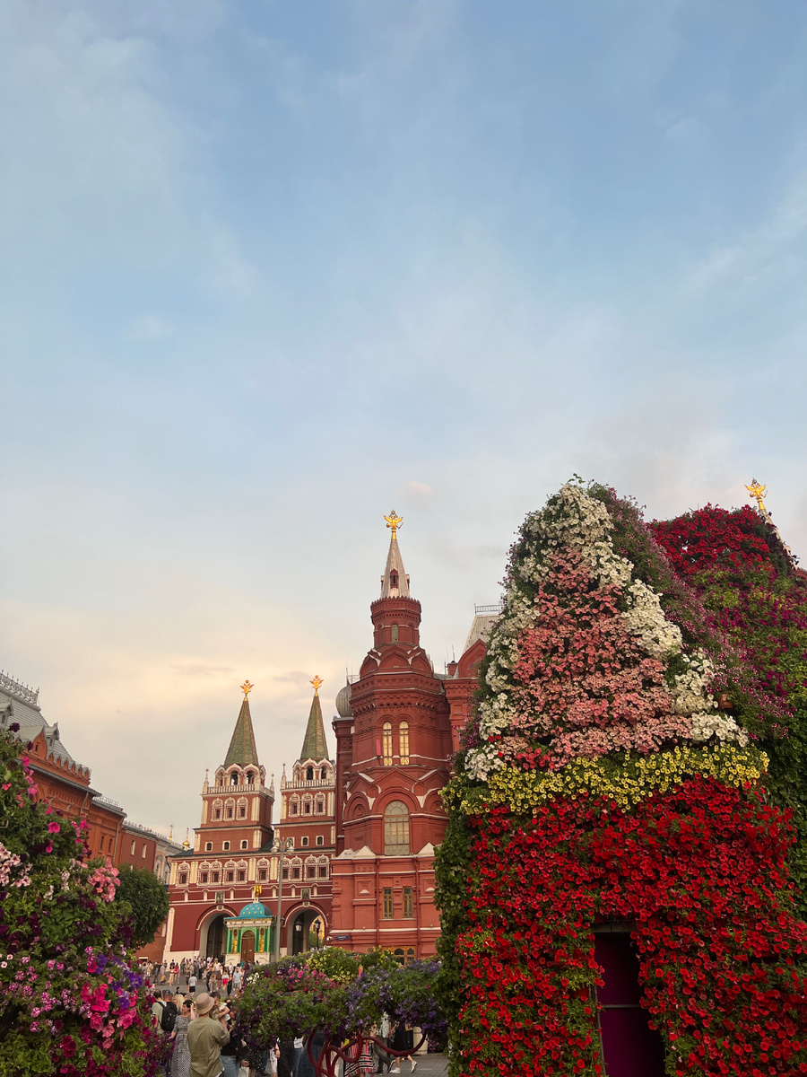 И нет никакого значения: в центре города мы или дома наедине