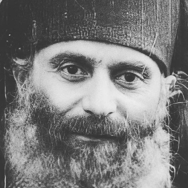 Твои испытания из-за неверия. Проси у Бога прощения и укрепления веры. 
Преподобный Гавриил Самтаврийский (Ургебадзе)