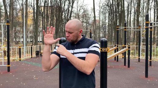 Дурацкое, но веселое упражнение для ротации корпуса в плавании кролем ...