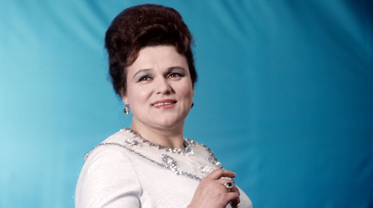 Людмила Зыкина