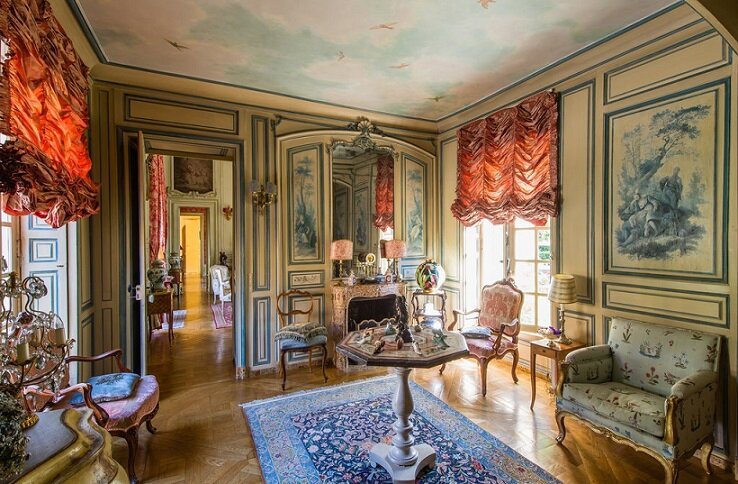 Современный интерьер особняка из рекламы 2013 года. Взято с https://www.nytimes.com/