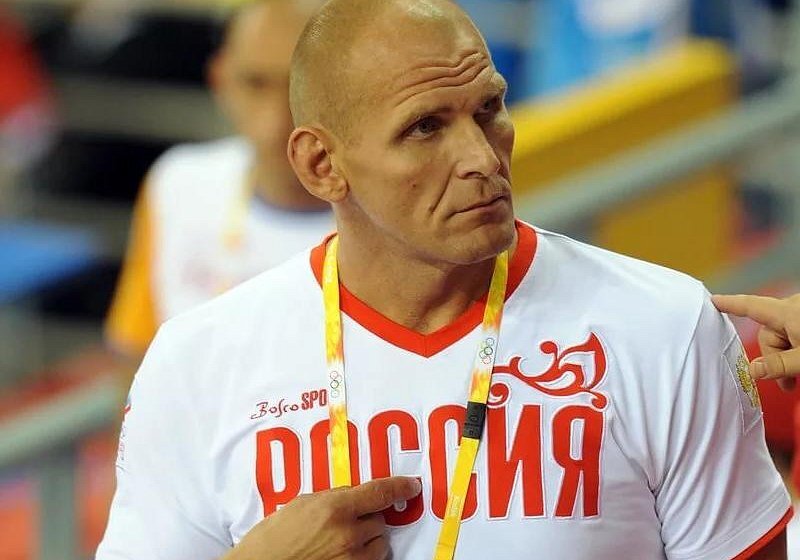  Александр Карелин