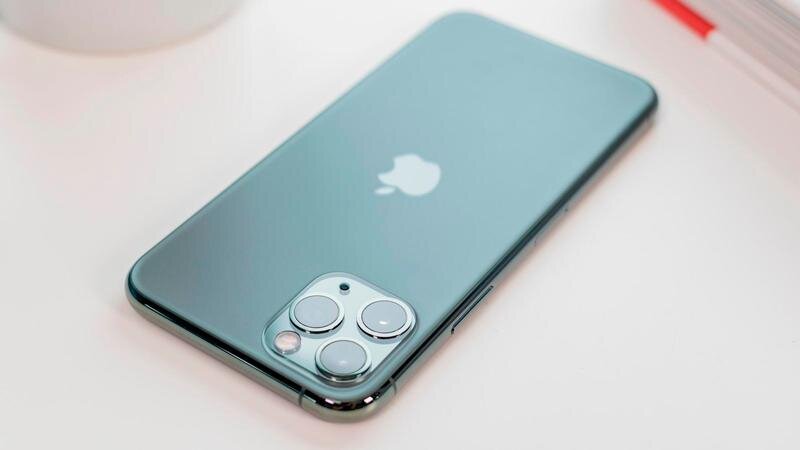 IPhone 11 Pro имеет матовую отделку задней панели